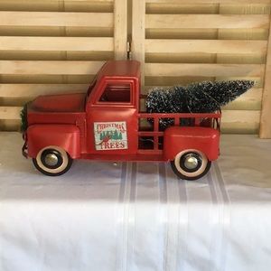 RED TRUCK FarmHouse Christmas HomeDecor